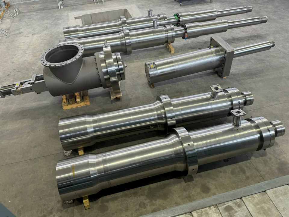 Custom Hydraulic Cylinders